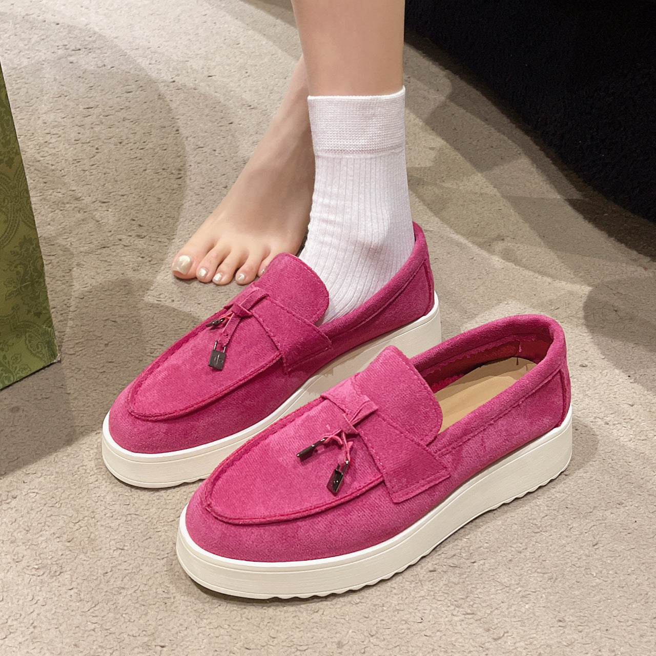Rubber Platform Peas Oversized Shoes